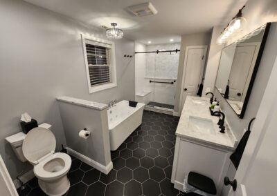 Dube Plus Construction - Bathroom